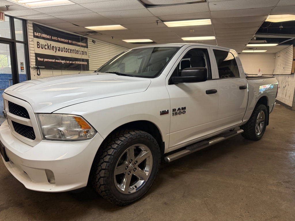 Photo 3 of this RAM 1500