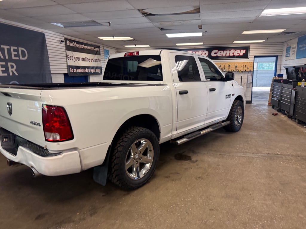 Photo 29 of this RAM 1500