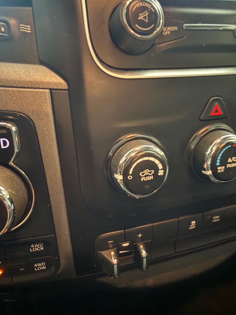 Photo 16 of this RAM 1500
