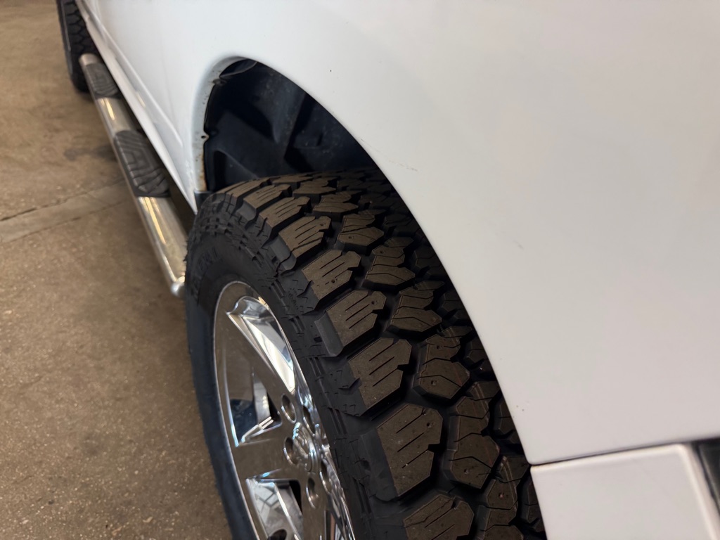 Photo 5 of this RAM 1500