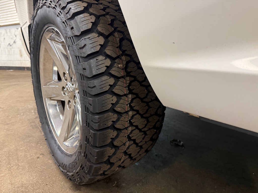 Photo 12 of this RAM 1500
