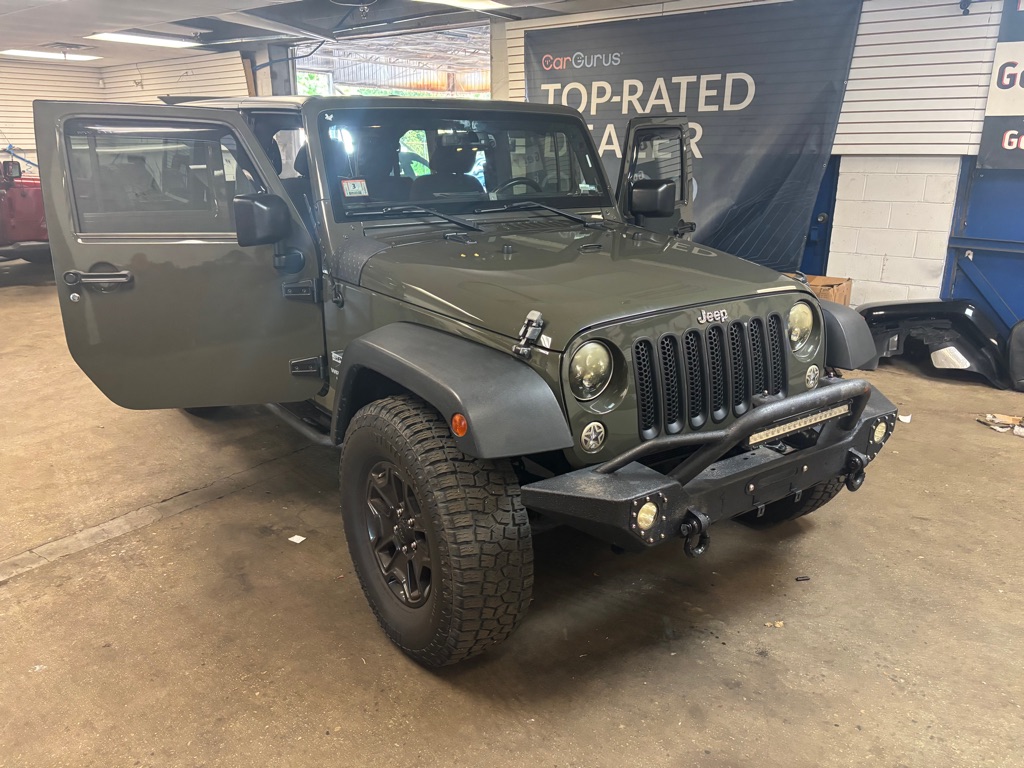 Photo 30 of this JEEP WRANGLER UNLIMI