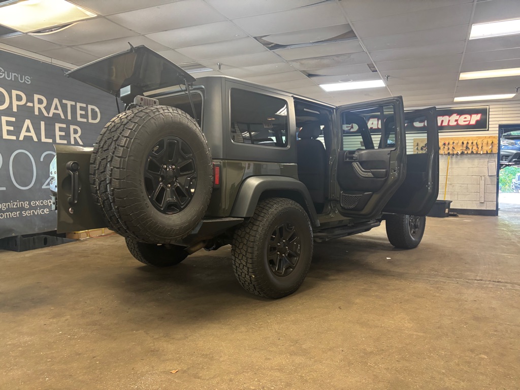Photo 43 of this JEEP WRANGLER UNLIMI