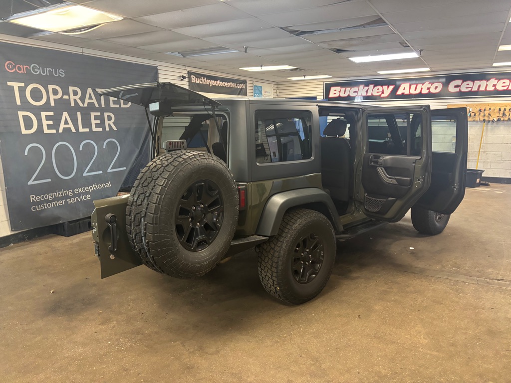 Photo 42 of this JEEP WRANGLER UNLIMI