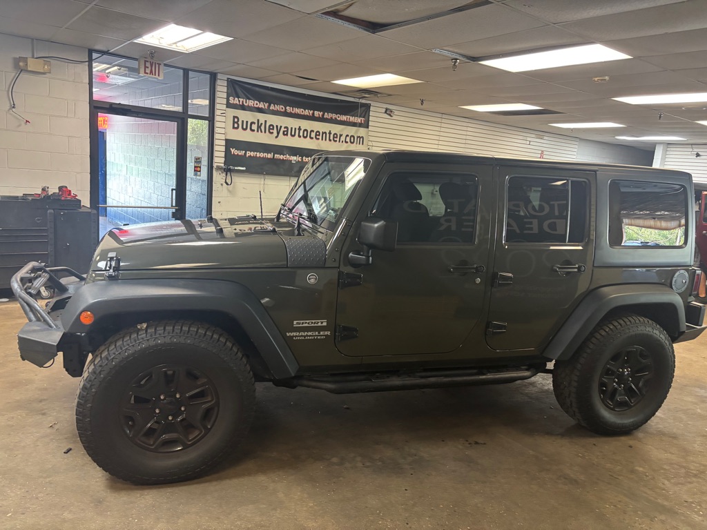 Photo 7 of this JEEP WRANGLER UNLIMI