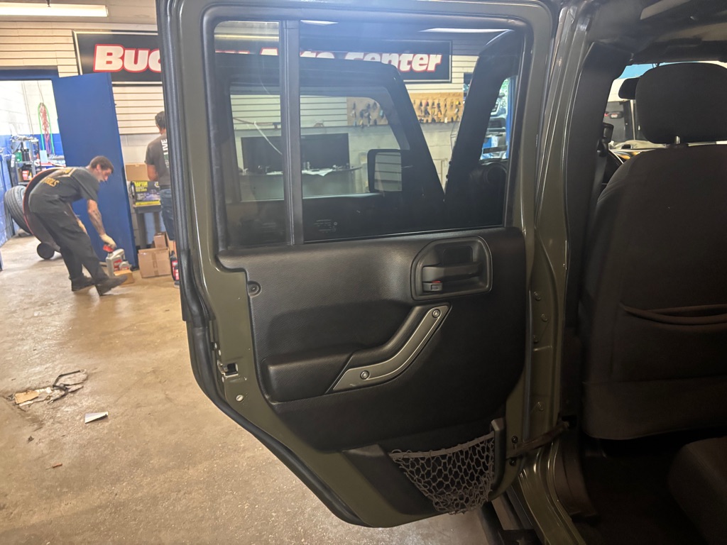 Photo 52 of this JEEP WRANGLER UNLIMI