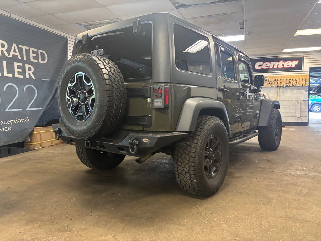 Photo 15 of this JEEP WRANGLER UNLIMI