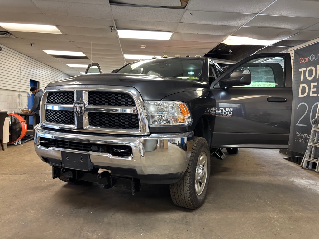 Photo 41 of this RAM 2500