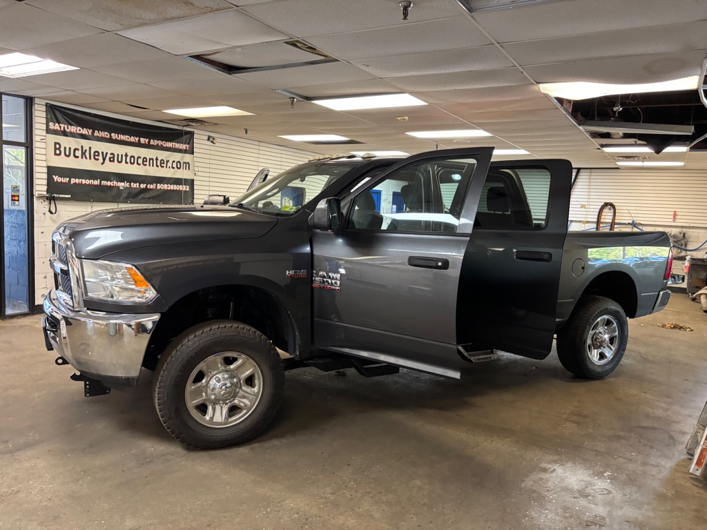 Photo 42 of this RAM 2500