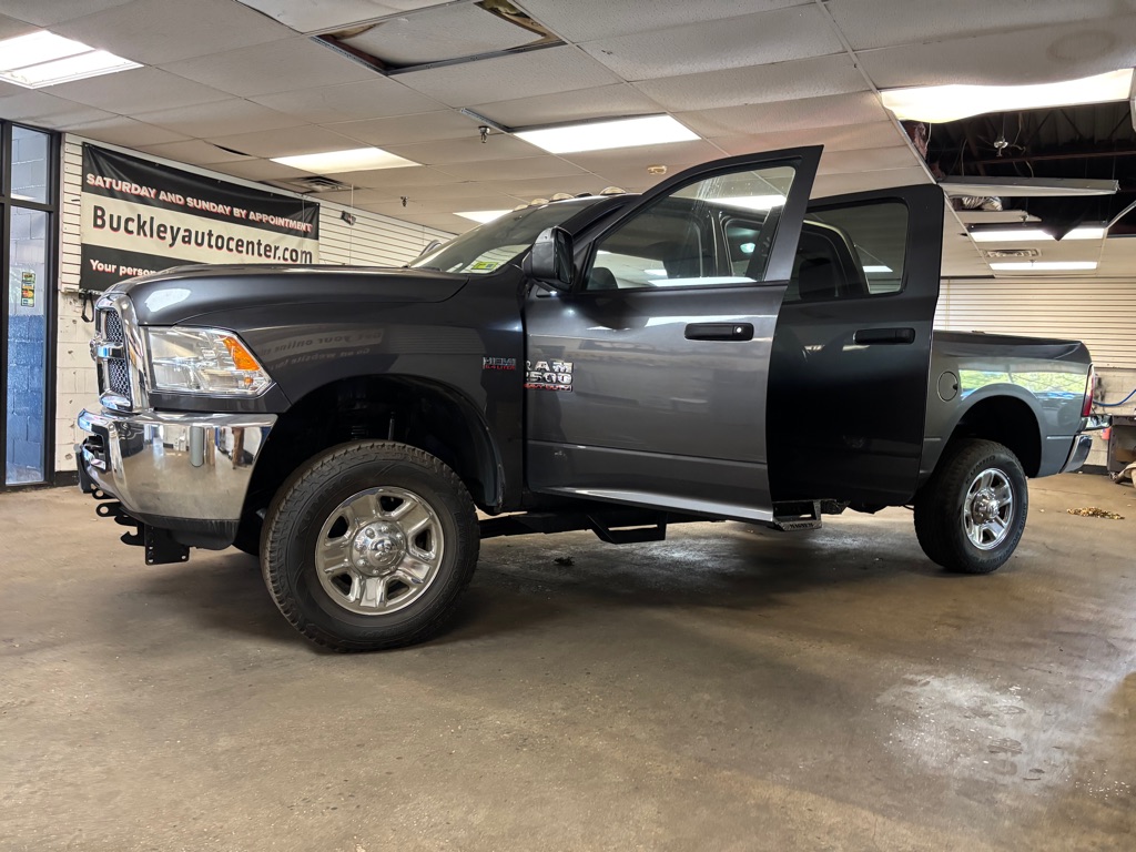 Photo 43 of this RAM 2500