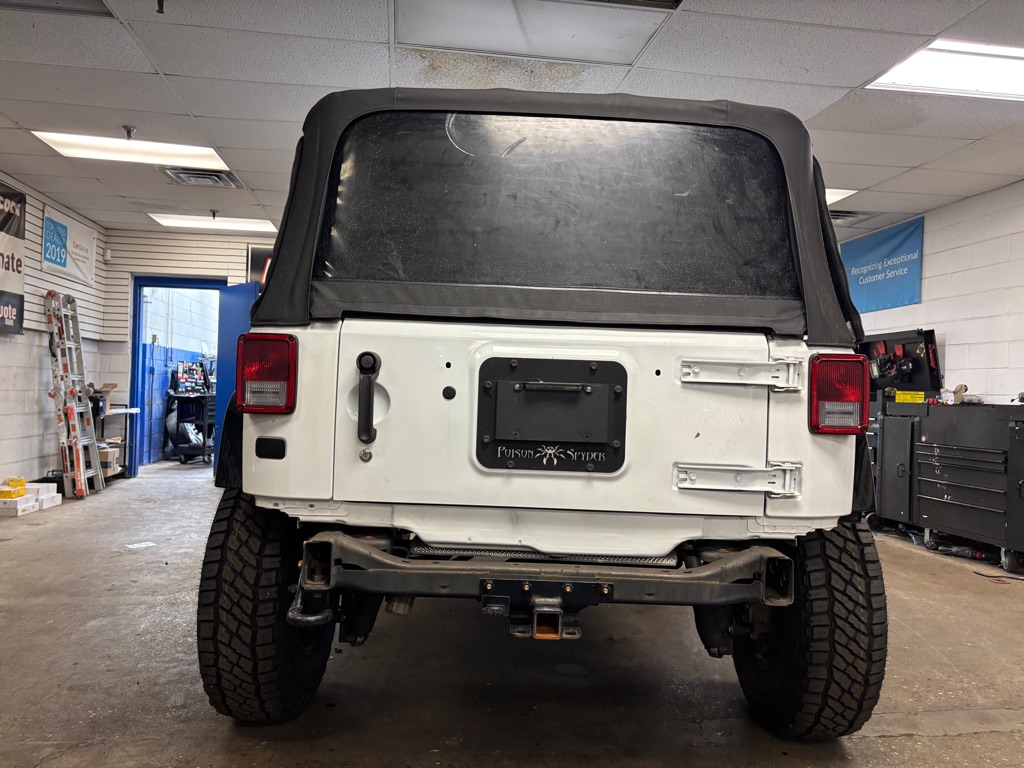 Photo 54 of this JEEP WRANGLER UNLIMI