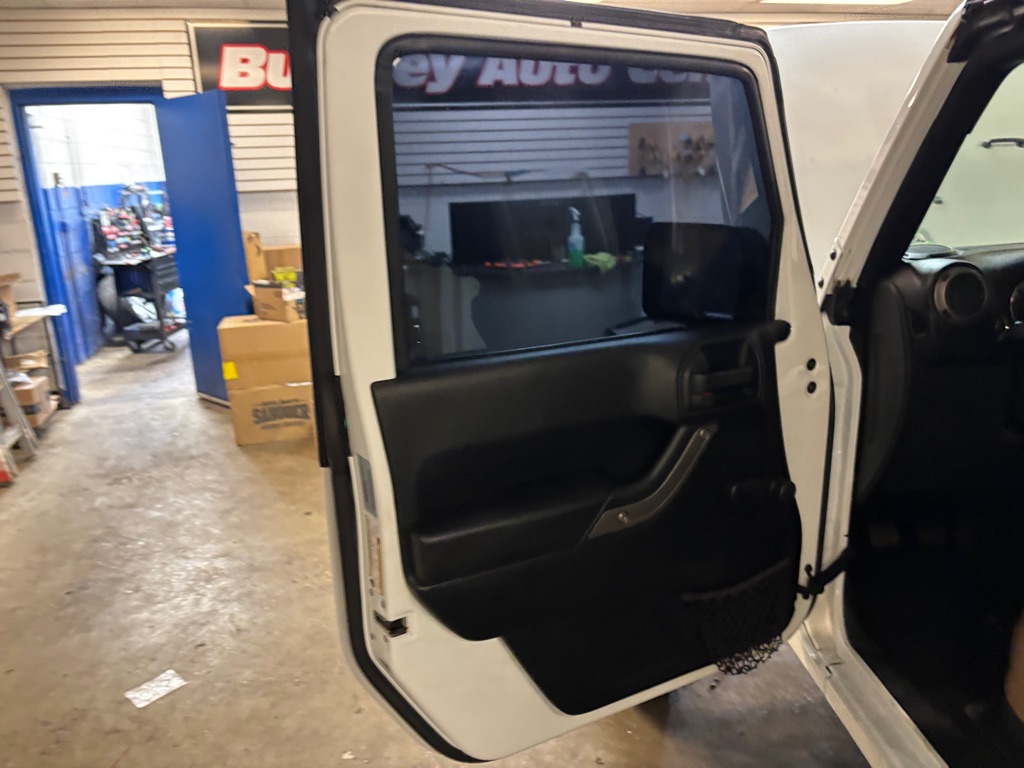 Photo 78 of this JEEP WRANGLER UNLIMI