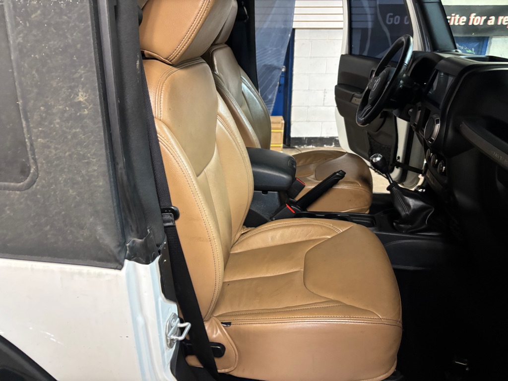 Photo 79 of this JEEP WRANGLER UNLIMI