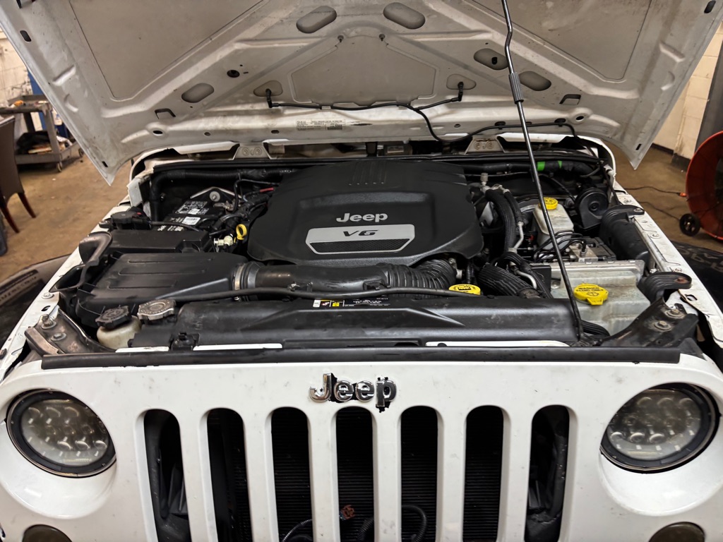 Photo 42 of this JEEP WRANGLER UNLIMI