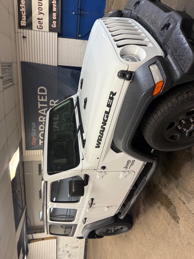 Photo 11 of this JEEP WRANGLER UNLIMI