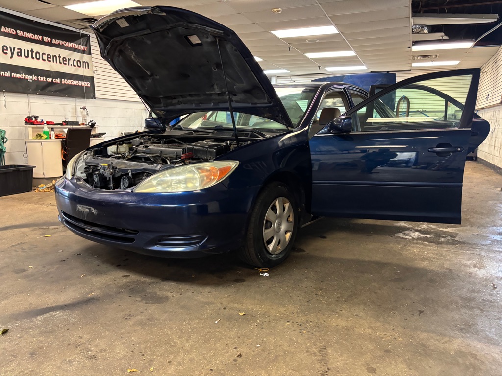 Photo 27 of this TOYOTA CAMRY
