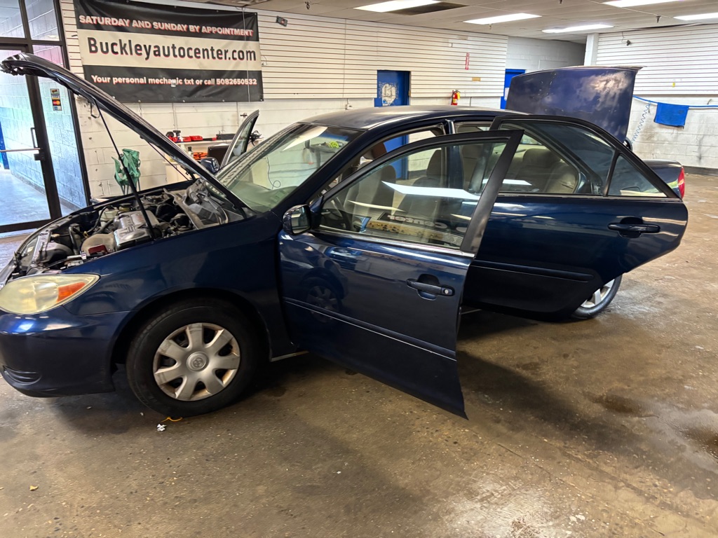 Photo 44 of this TOYOTA CAMRY