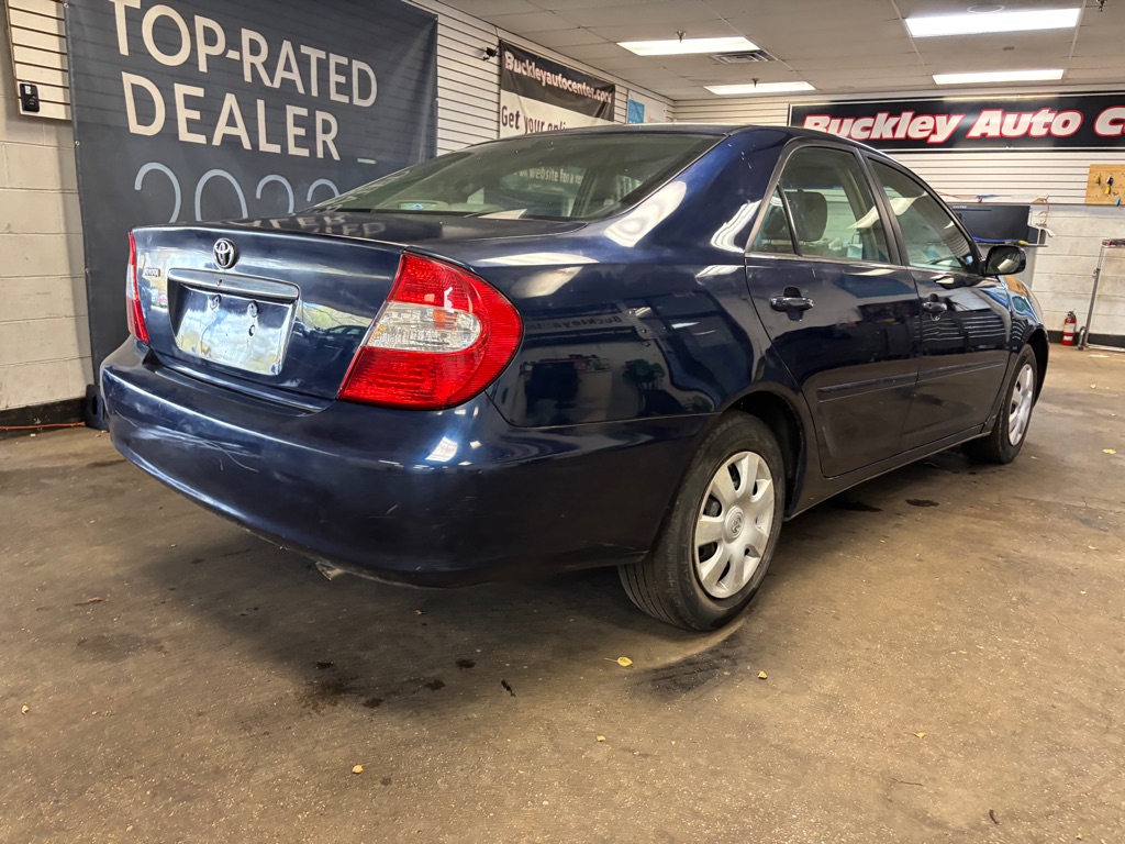 Photo 14 of this TOYOTA CAMRY