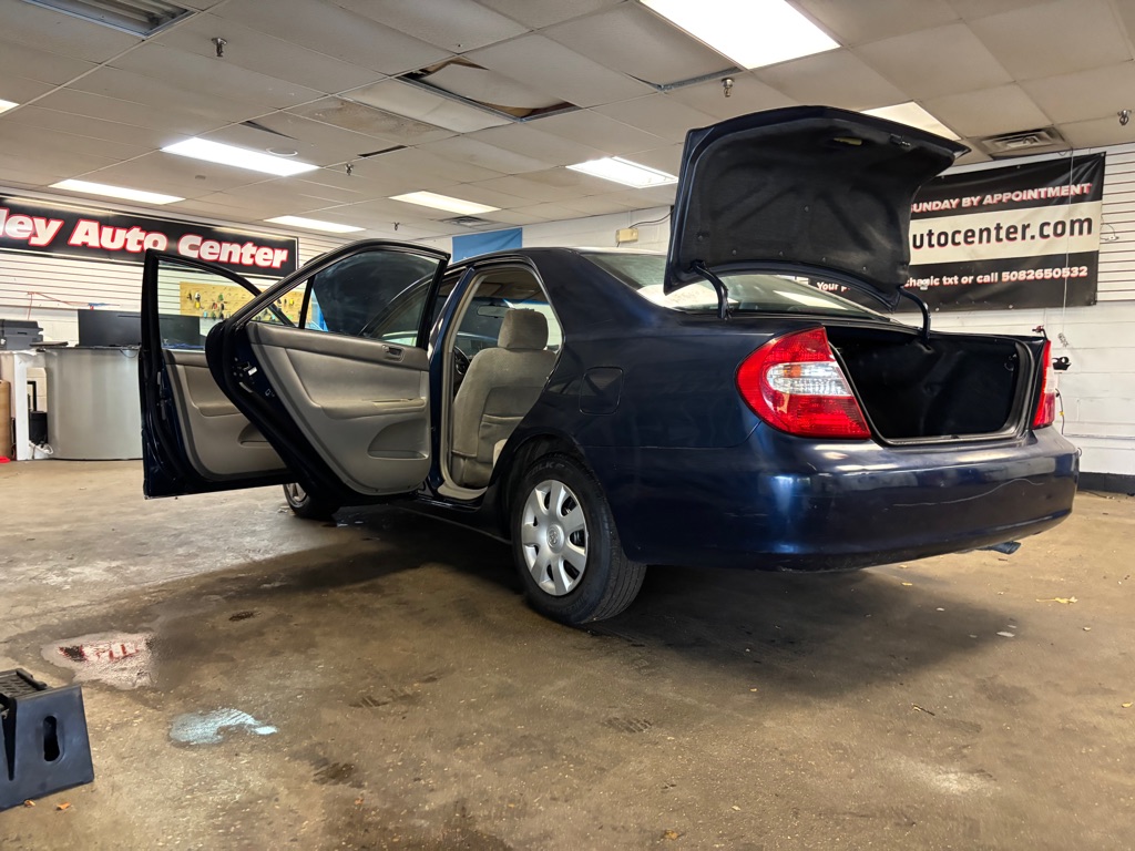 Photo 46 of this TOYOTA CAMRY