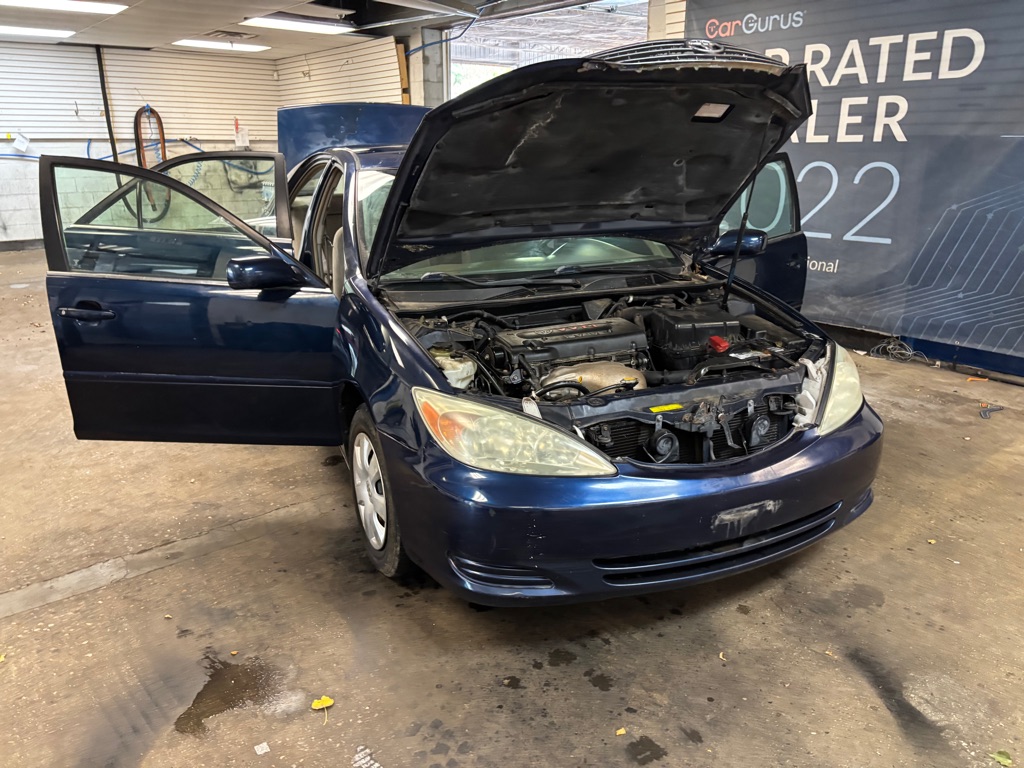 Photo 40 of this TOYOTA CAMRY