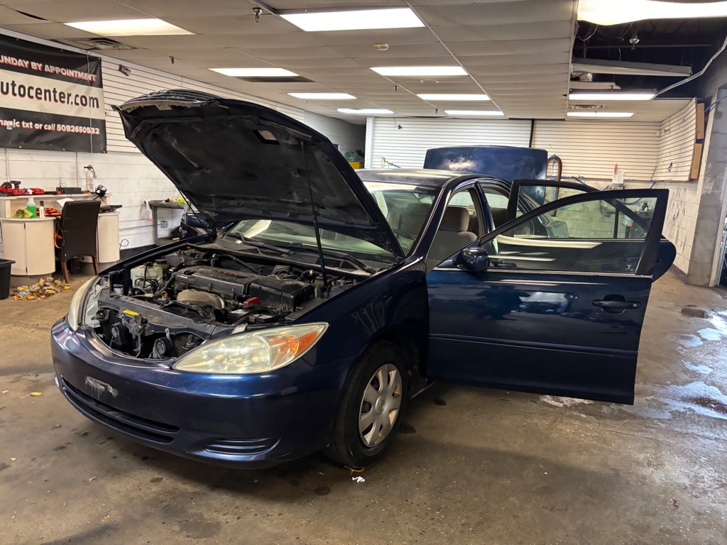 Photo 26 of this TOYOTA CAMRY