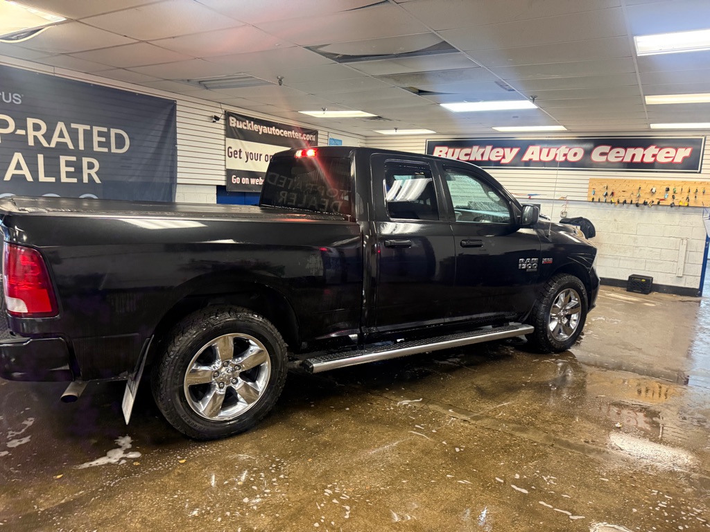 Photo 27 of this RAM 1500 CLASSIC