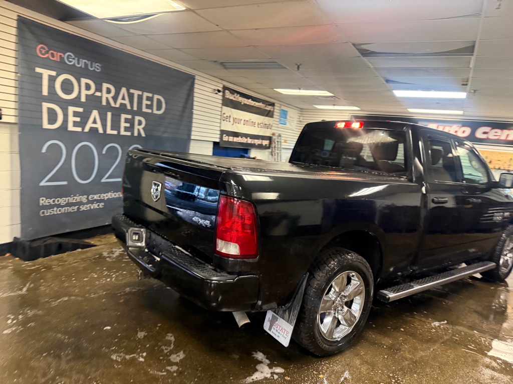 Photo 26 of this RAM 1500 CLASSIC