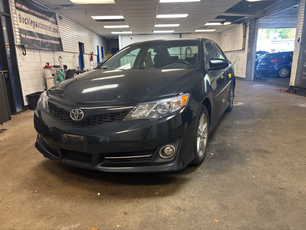 Photo 6 of this TOYOTA CAMRY