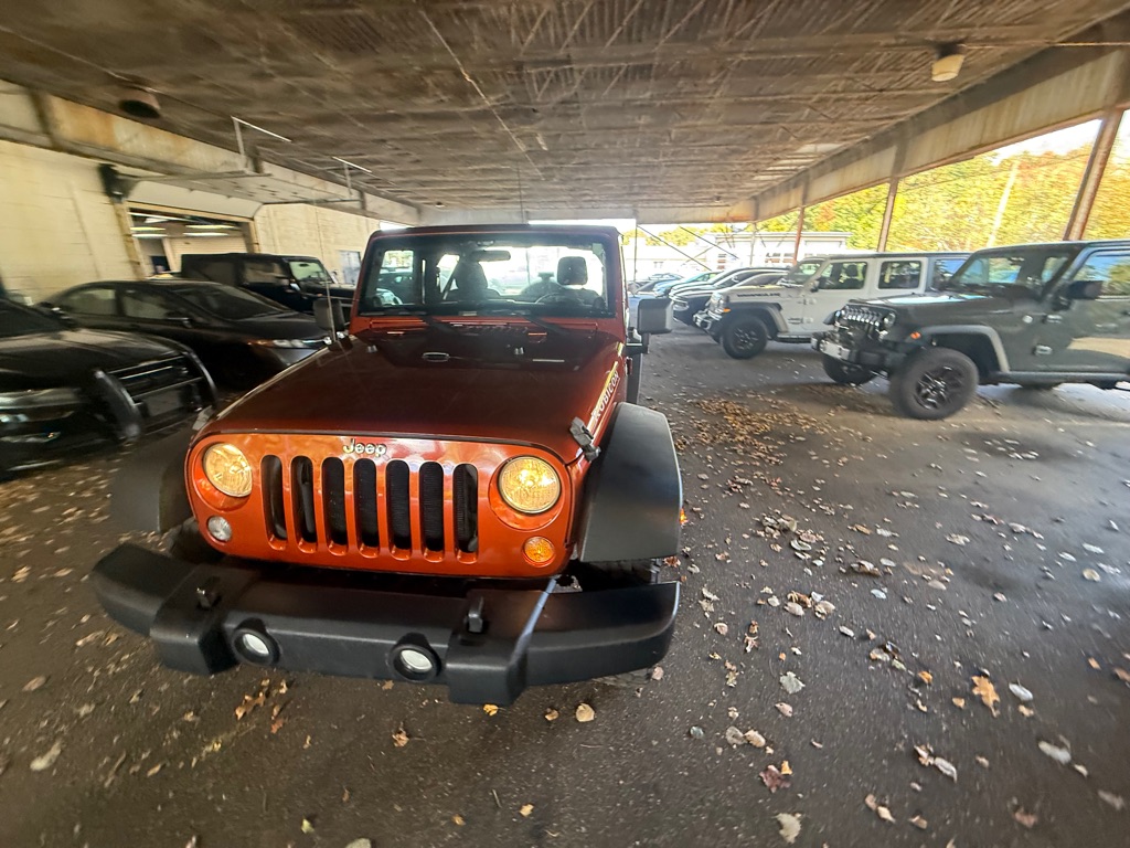 Photo 29 of this JEEP WRANGLER