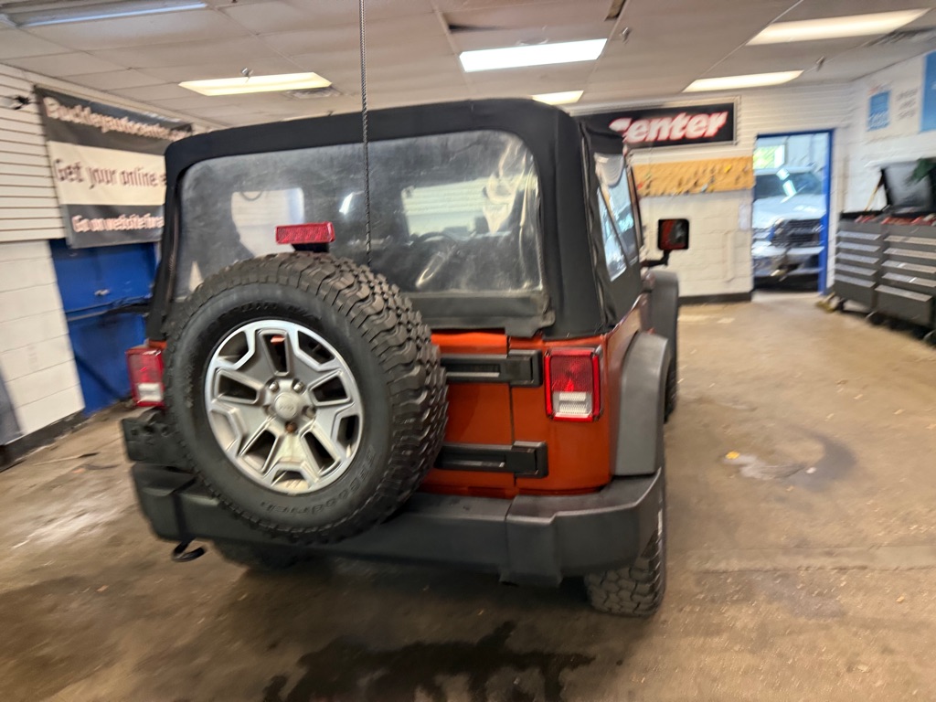 Photo 59 of this JEEP WRANGLER