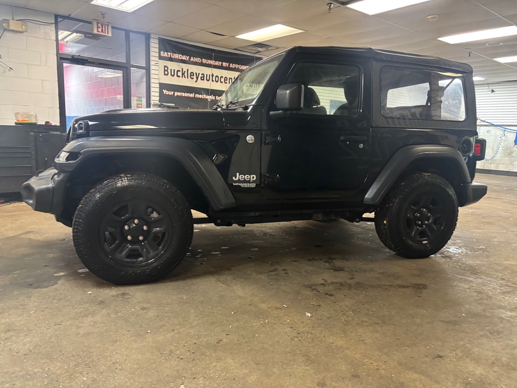 Photo 8 of this JEEP WRANGLER