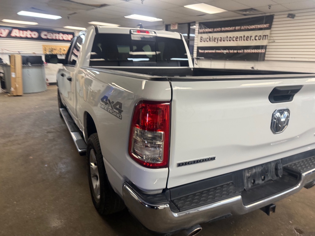 Photo 9 of this RAM 1500