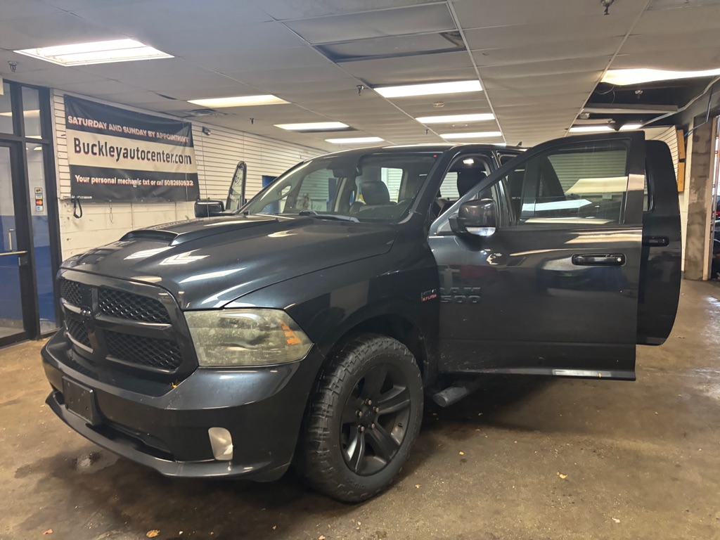 Photo 16 of this RAM 1500