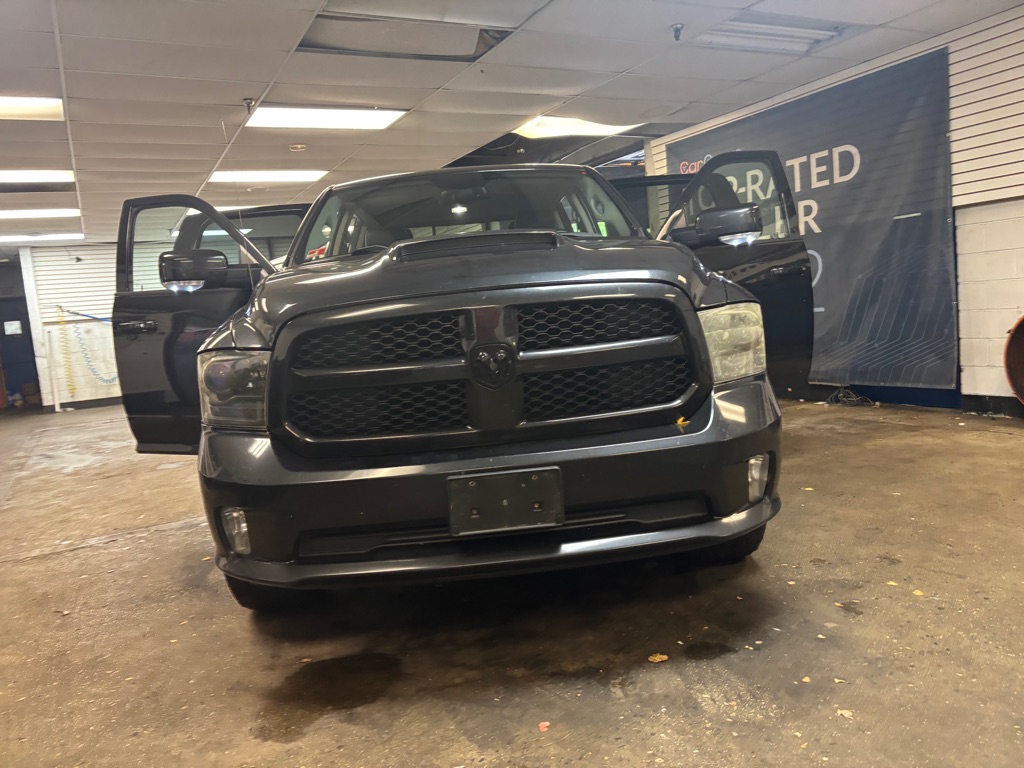 Photo 15 of this RAM 1500