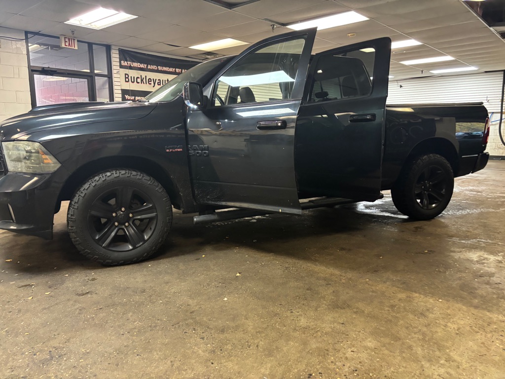 Photo 19 of this RAM 1500