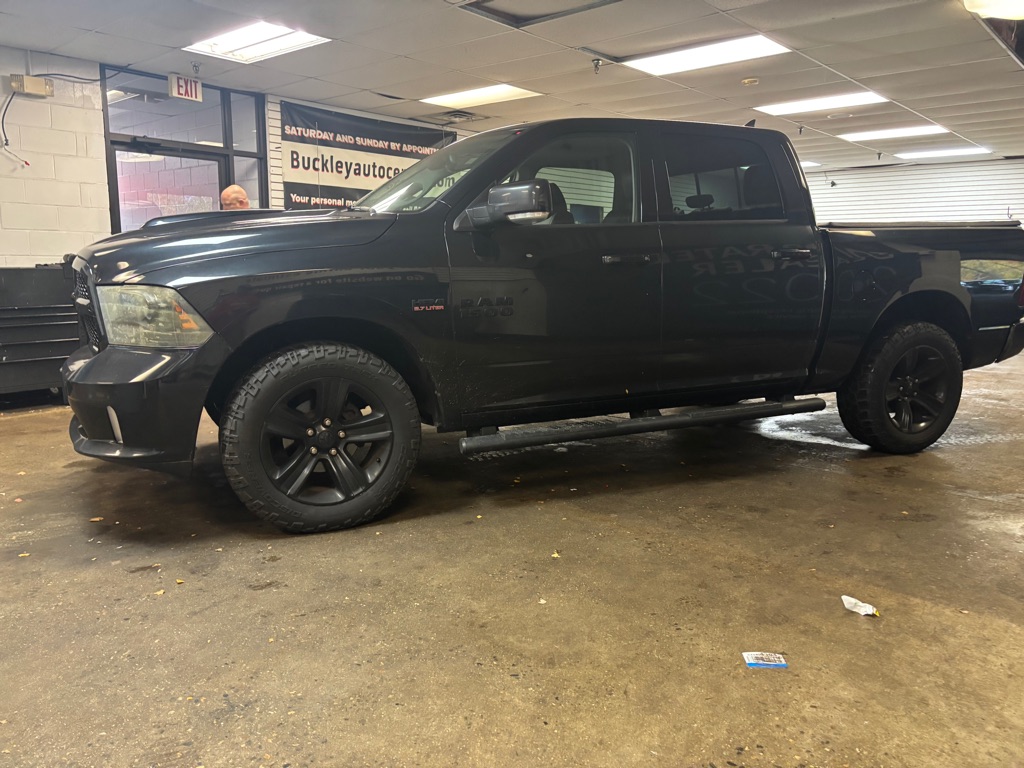 Photo 8 of this RAM 1500