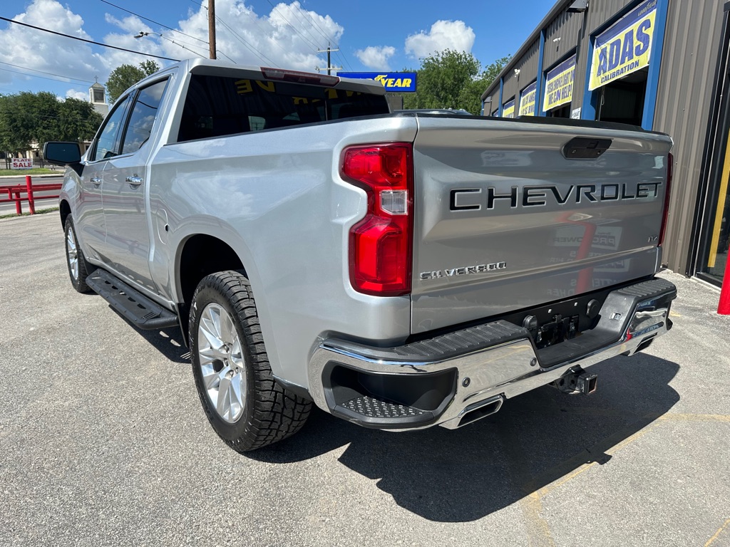Photo 25 of this CHEVROLET SILVERADO 1500