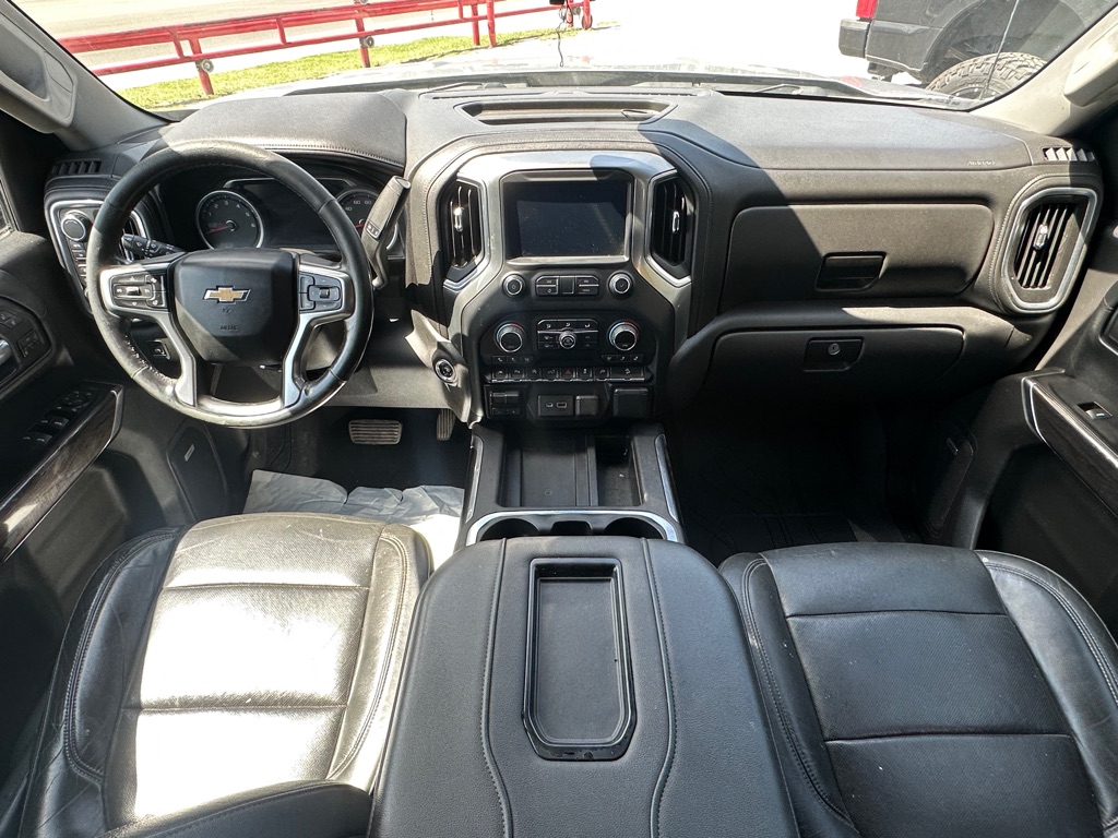 Photo 21 of this CHEVROLET SILVERADO 1500