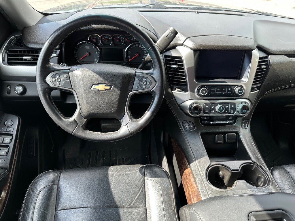 Photo 18 of this CHEVROLET SUBURBAN