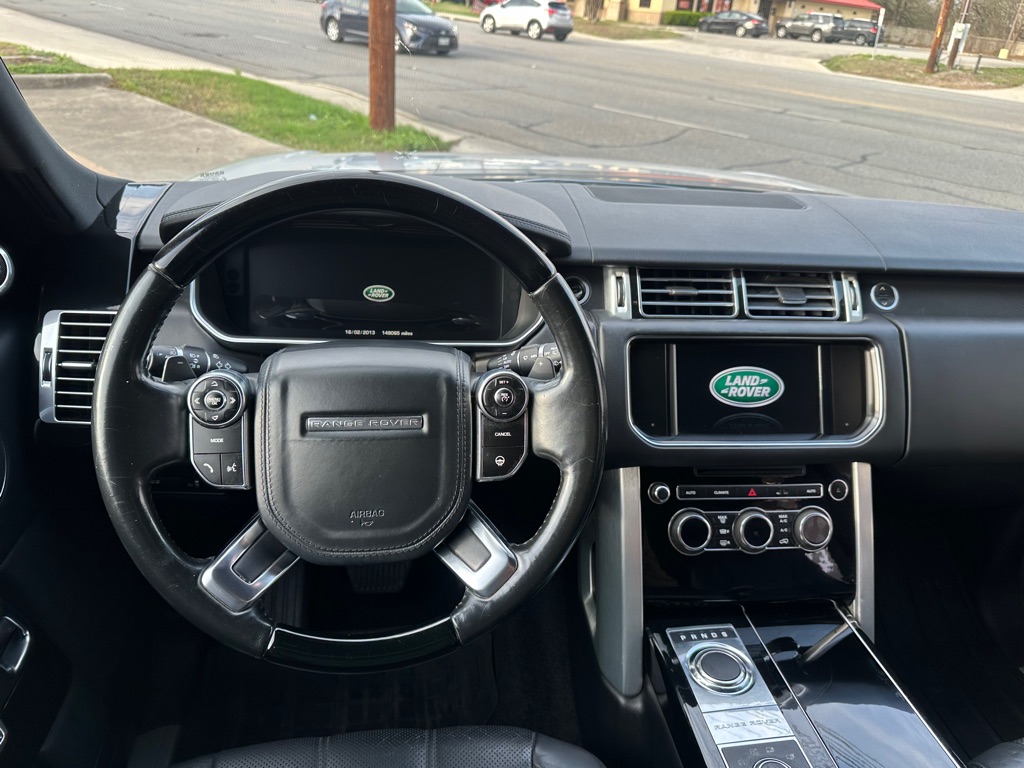 Photo 14 of this LAND ROVER RANGE ROVER