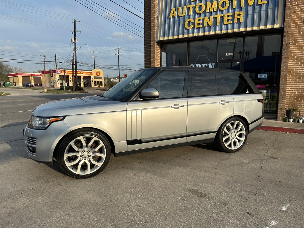 Photo 19 of this LAND ROVER RANGE ROVER