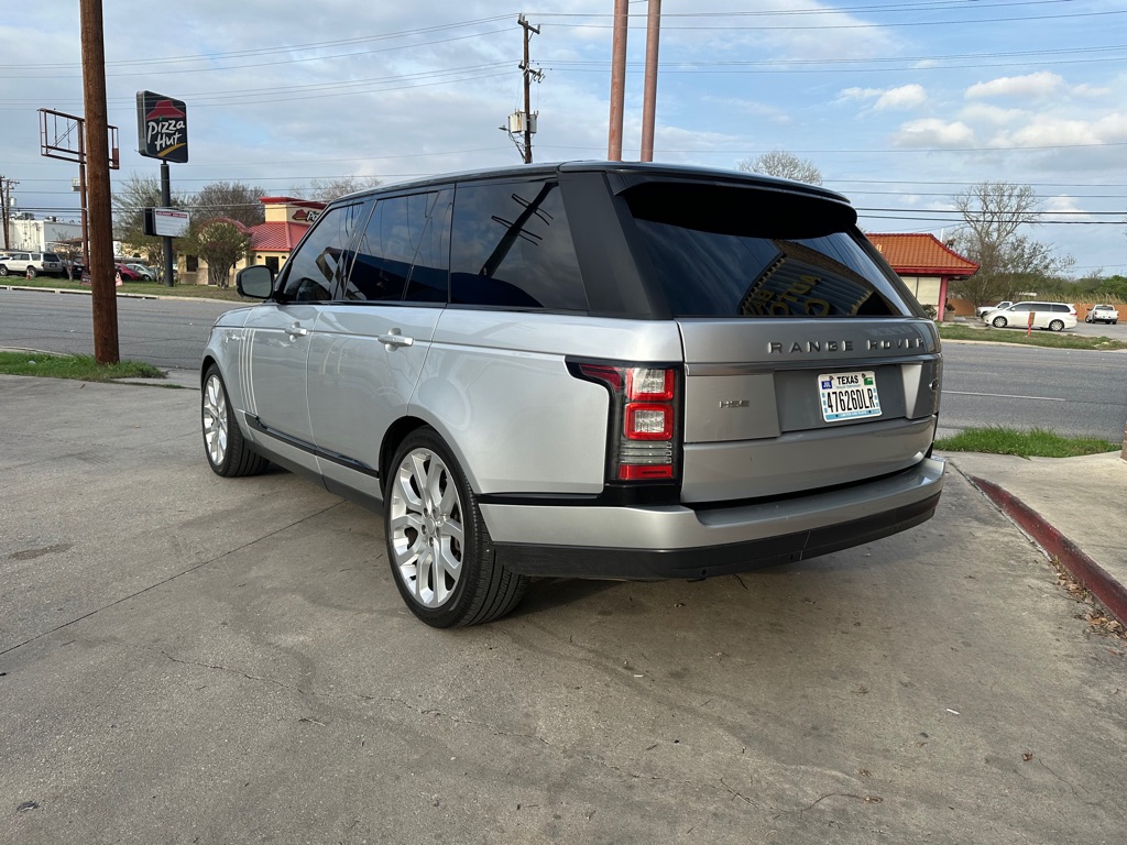 Photo 3 of this LAND ROVER RANGE ROVER