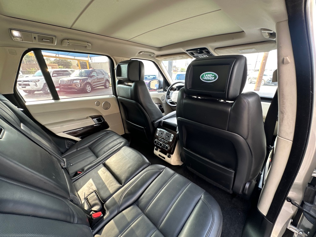 Photo 12 of this LAND ROVER RANGE ROVER