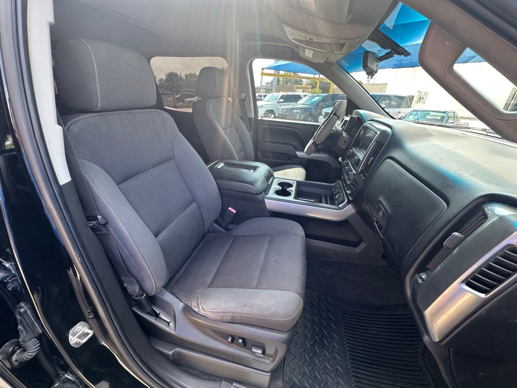 Photo 14 of this CHEVROLET SILVERADO 1500