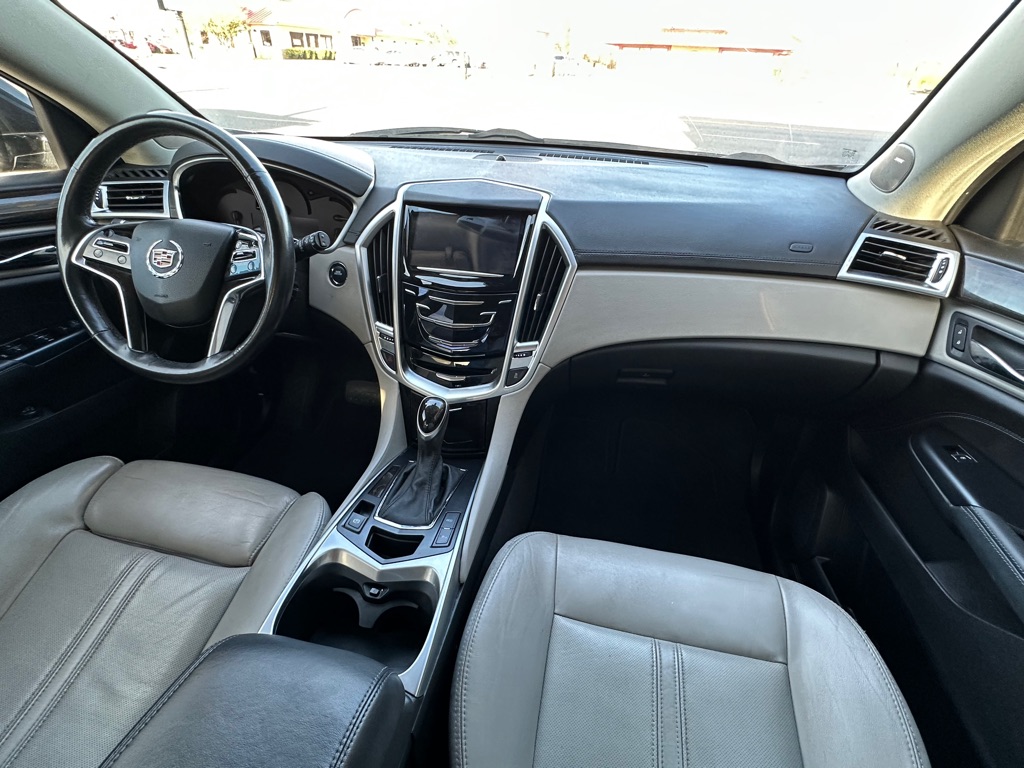Photo 20 of this CADILLAC SRX
