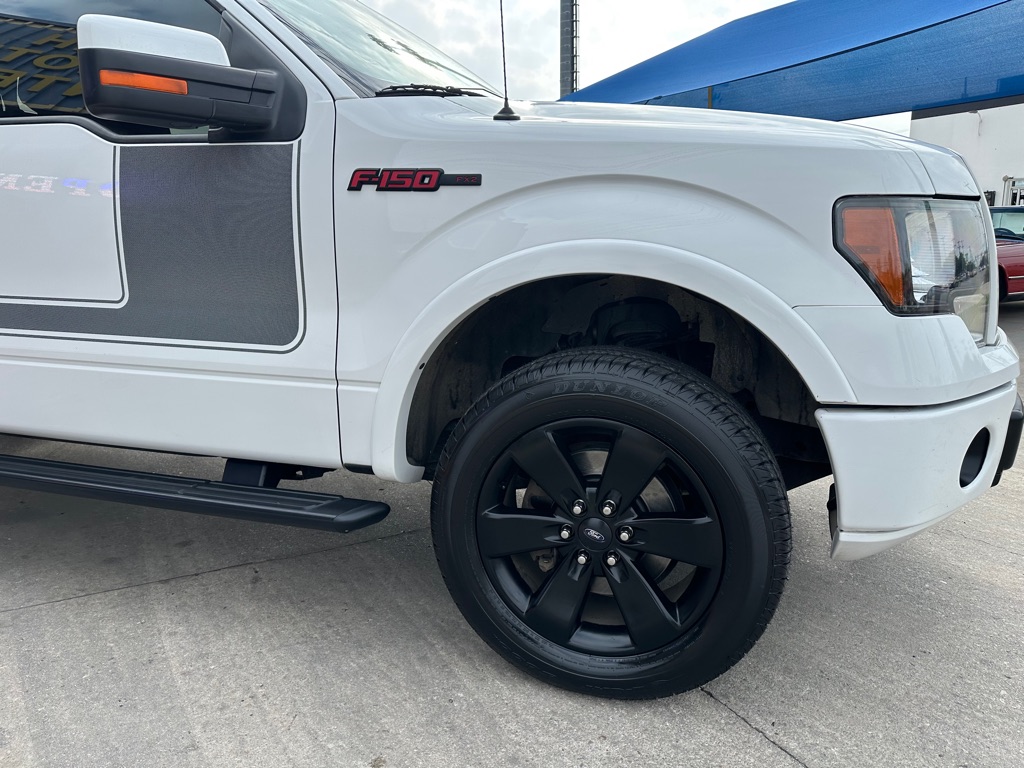 Photo 7 of this FORD F150