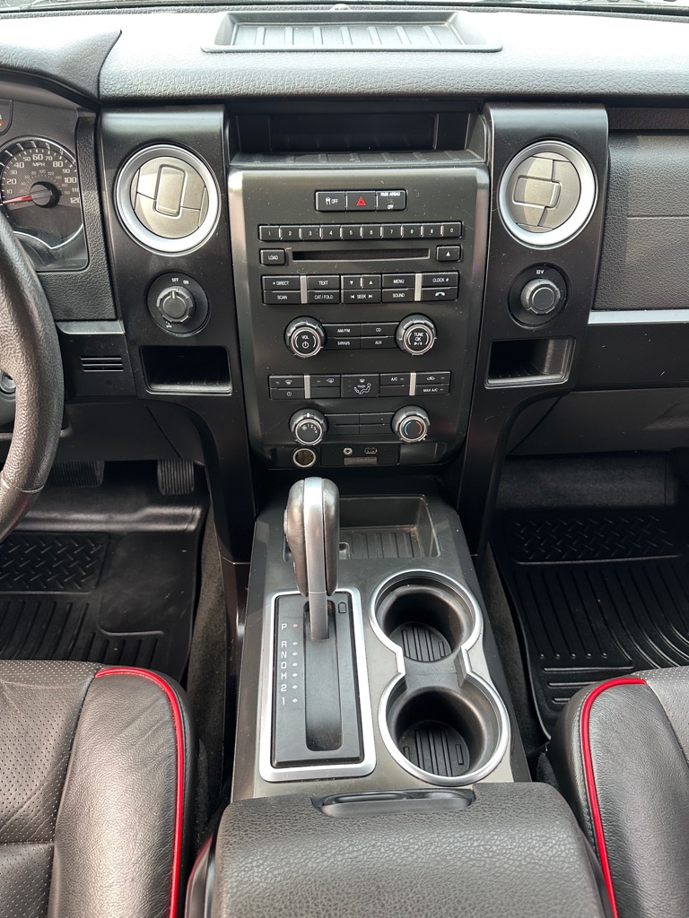 Photo 17 of this FORD F150