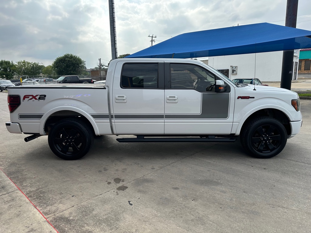 Photo 6 of this FORD F150