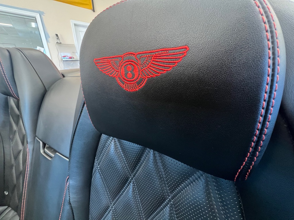 Photo 18 of this BENTLEY CONTINENTAL