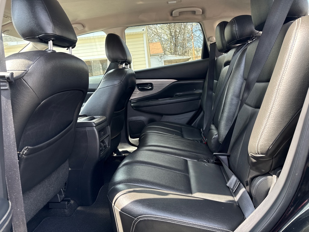 Photo 7 of this NISSAN MURANO
